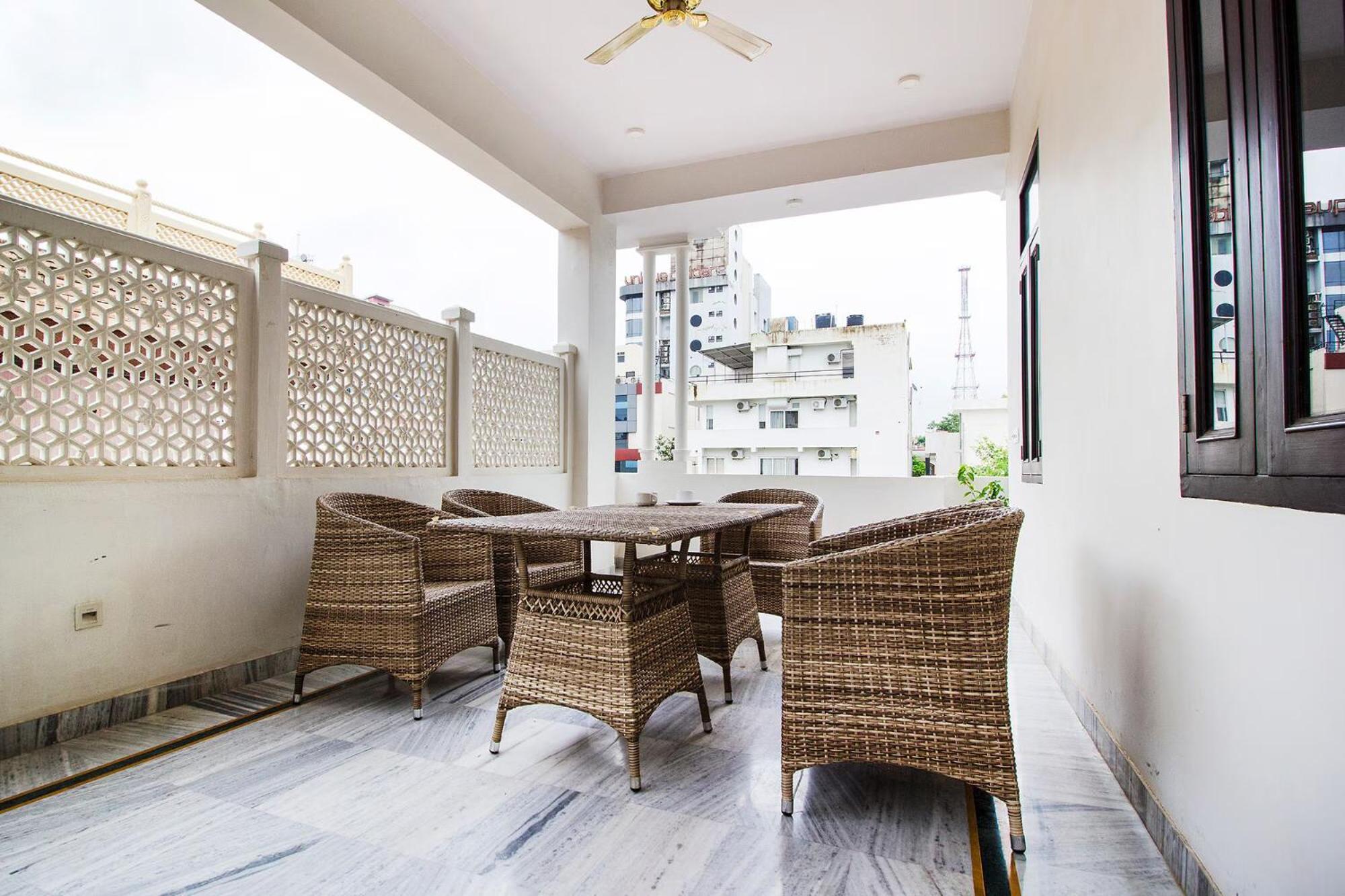 Fabhotel Jaipur Villa Екстериор снимка