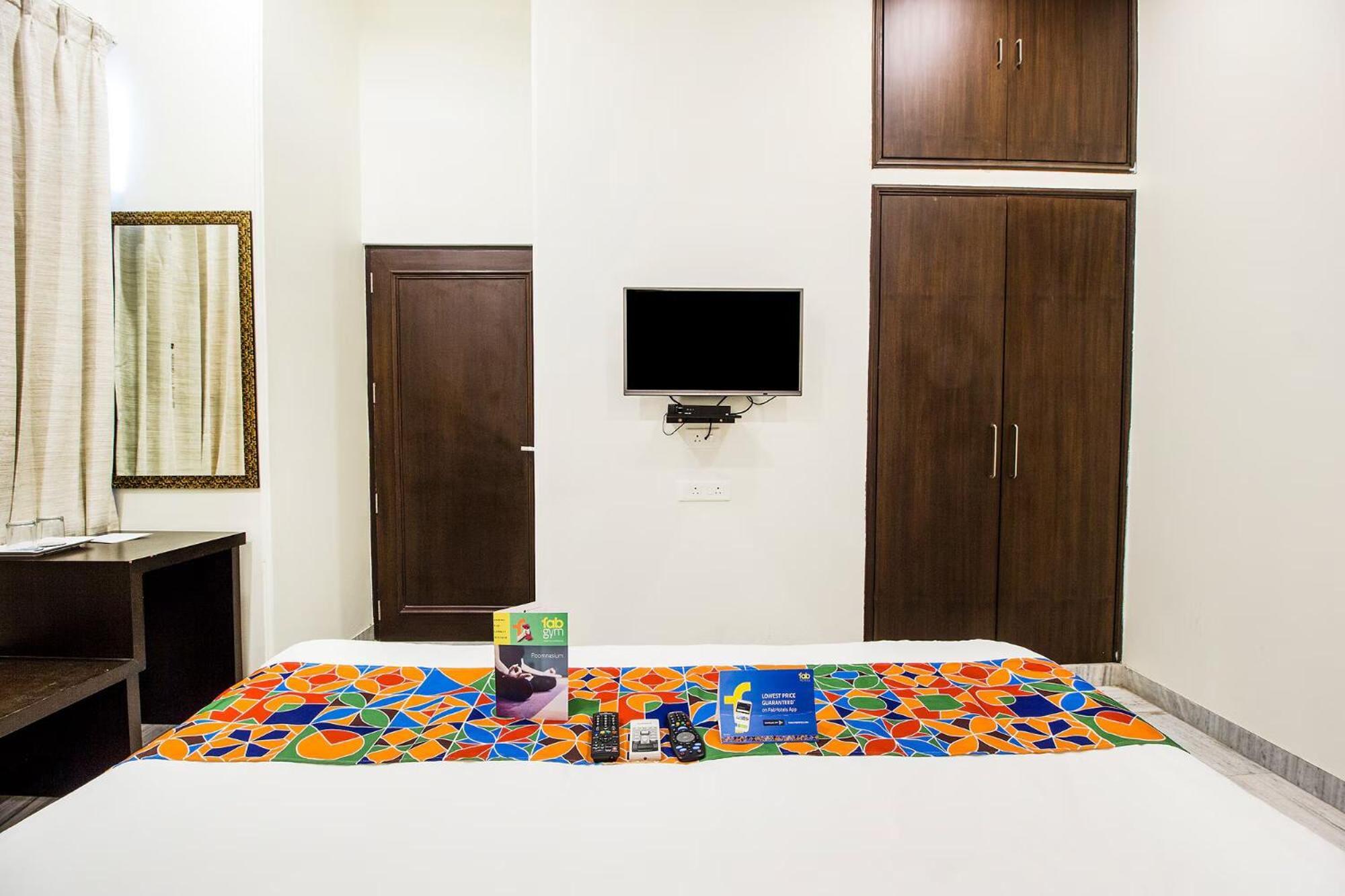 Fabhotel Jaipur Villa Екстериор снимка